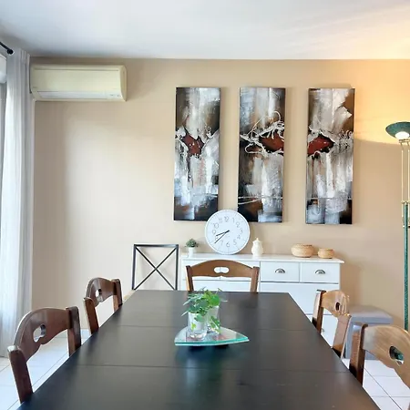 Apartment Matignon T3 6 Personnes Climatise Parking *