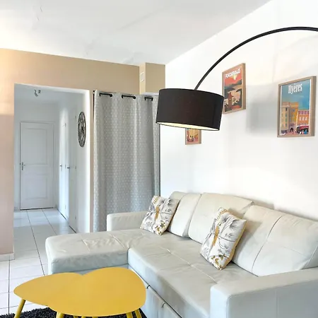 Apartment Matignon T3 6 Personnes Climatise Parking