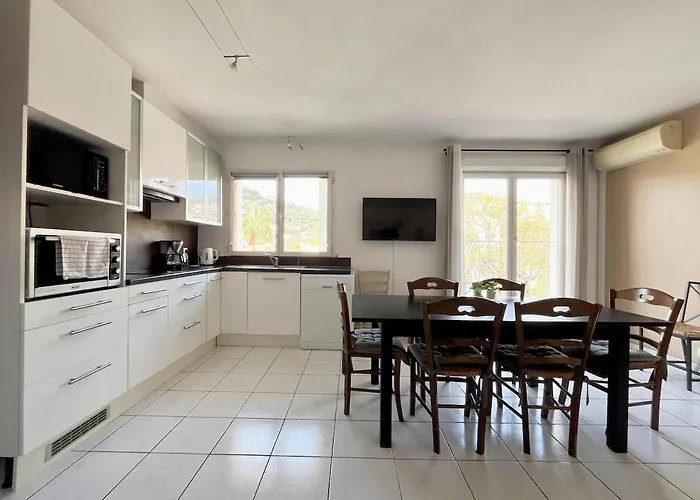 Matignon T3 6 Personnes Climatise Parking *