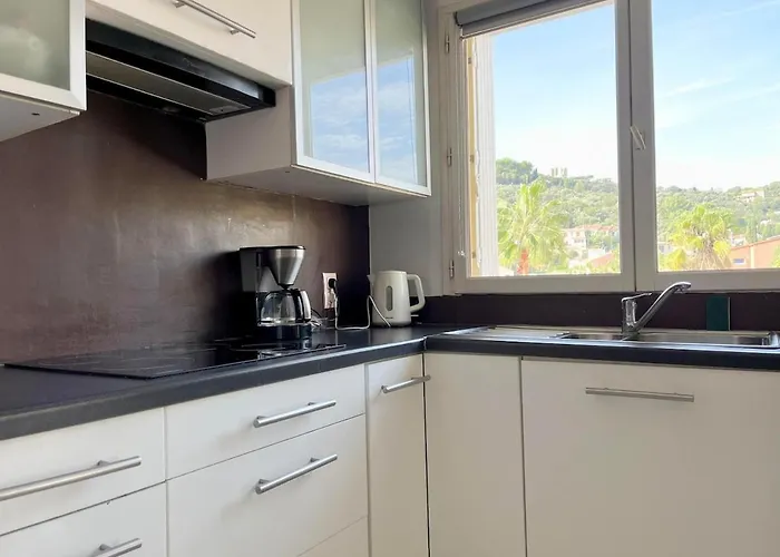 Apartman Matignon T3 6 Personnes Climatise Parking Hyères